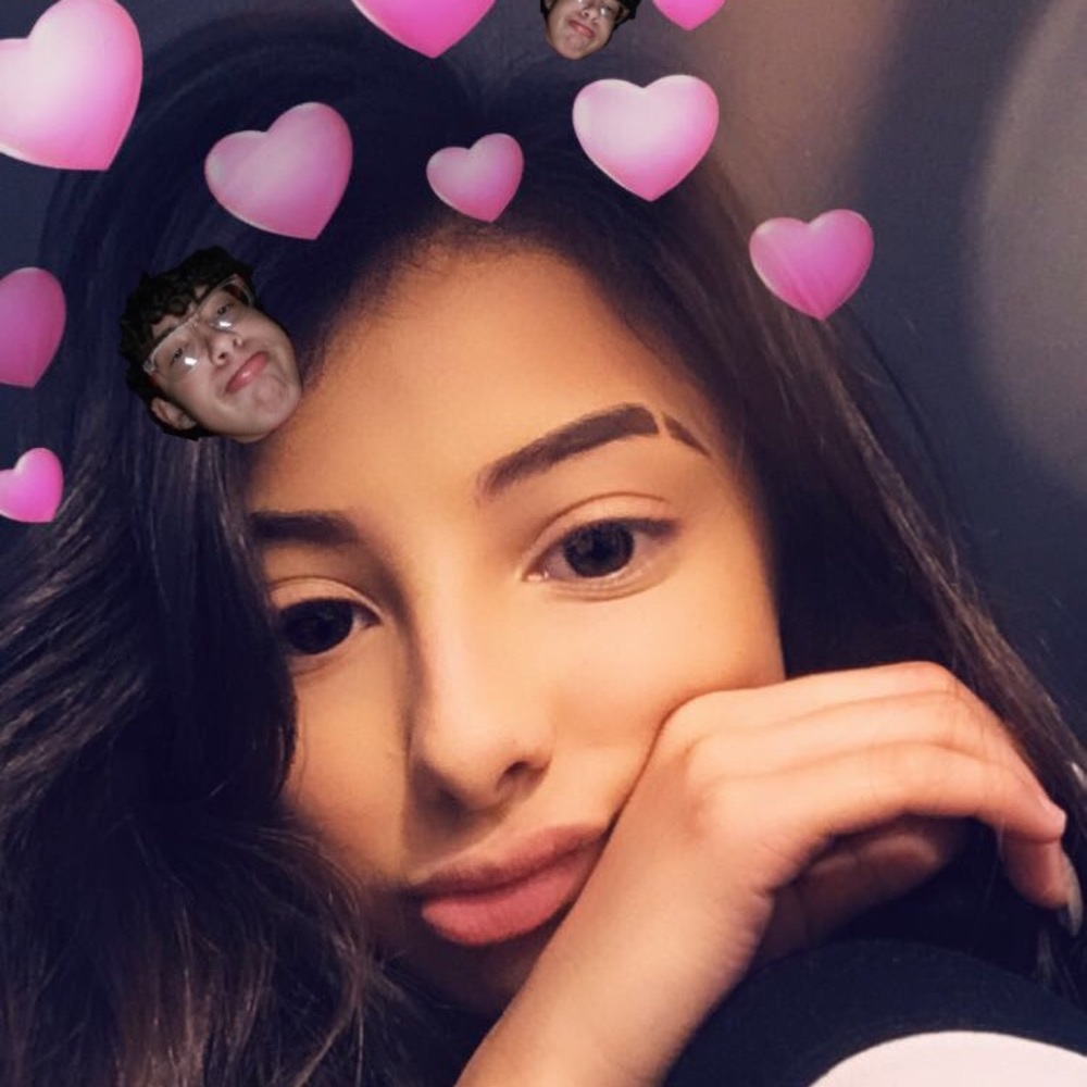 Meet your Posher, Gabriela